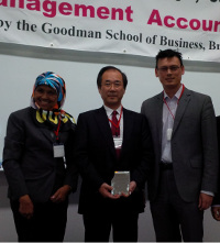 Prof Normah Omar, Prof Toshiro Hiromoto, Chris Catto Prof Normah Omar, Prof Toshiro Hiromoto, Chris Catto